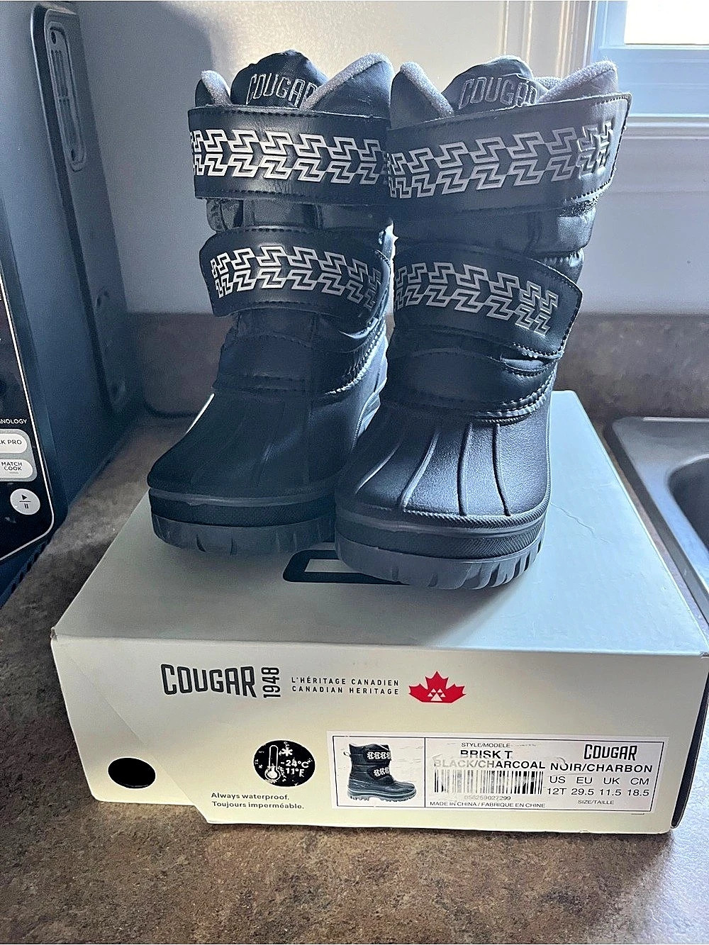 Cougar Brisk T Winter Boots Black US 12 NWT